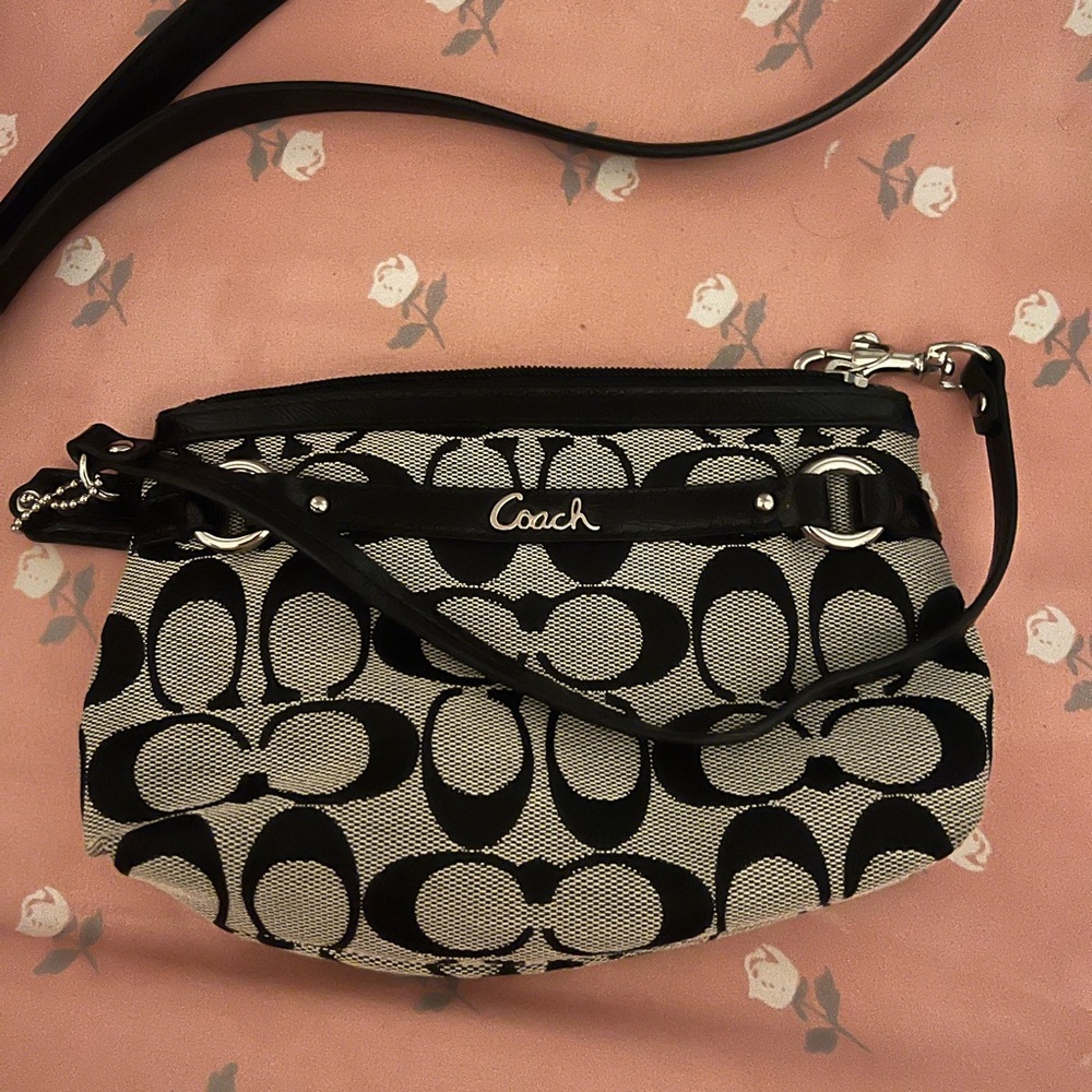 Coach Black and White Women's wristlet